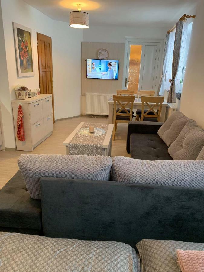 Apartman Filipovice S Letni Terasou 外观 照片